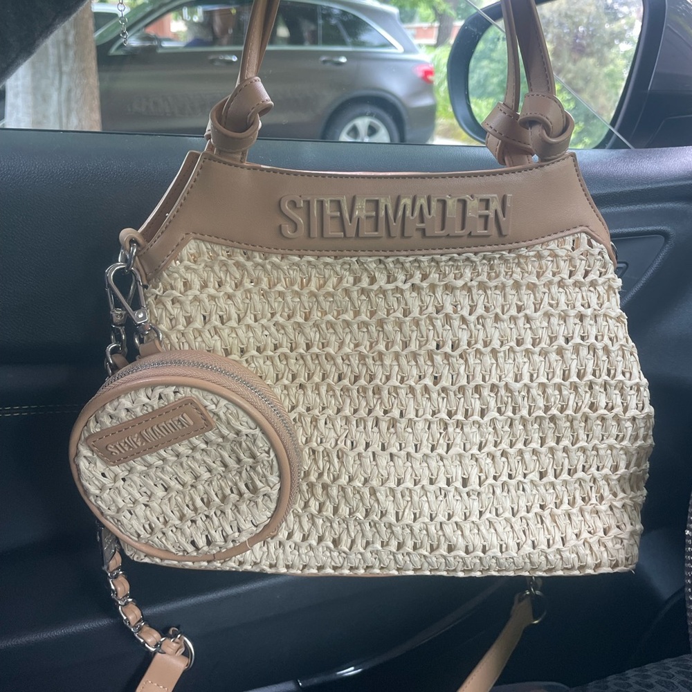 Brand new beautiful Steve Madden purse